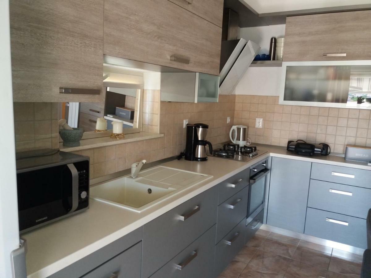 Mislav Apartment Trogir Bagian luar foto